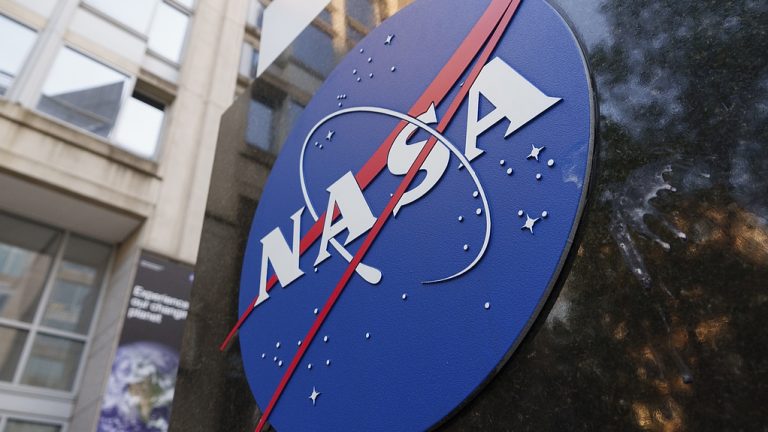 Musk-Trump Rift menace la NASA, Pentagone Programmes: Rapport
