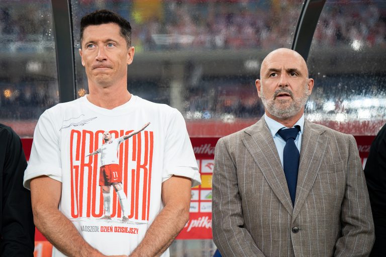 Probierz démissionne comme entraîneur de la Pologne après le différend avec Lewandowski
