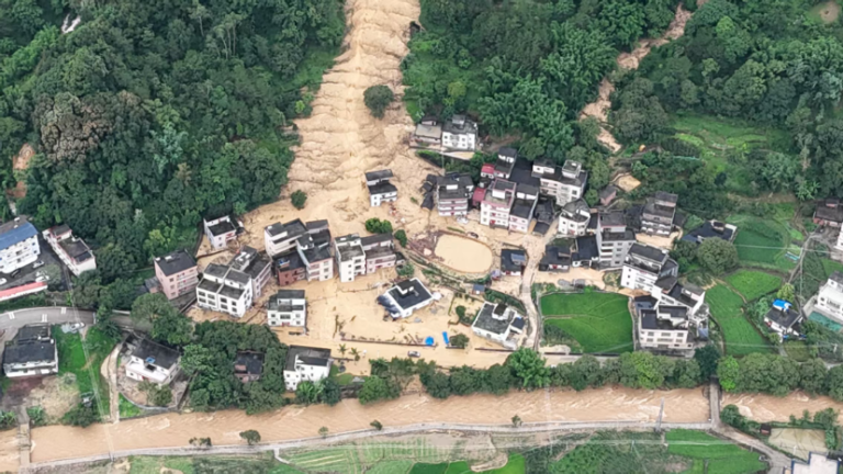 Typhoon Wutip: L&rsquo;évacuation précoce sauve 57 du glissement de terrain dans le Guangdong