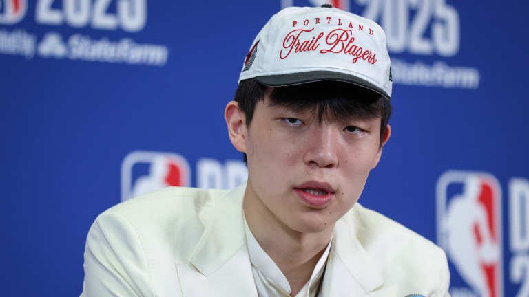 Yang Hansen se rend à Portland avec le 16e choix au repêchage de la NBA