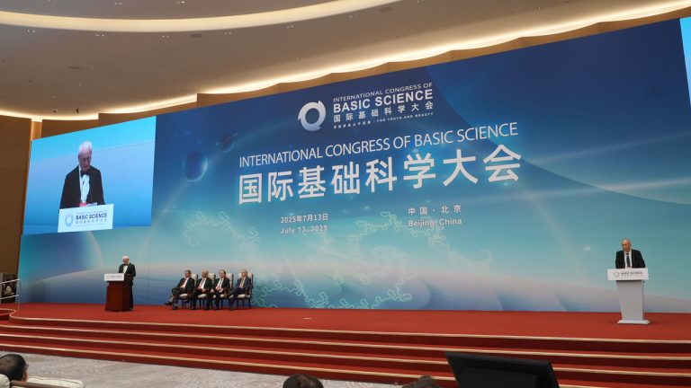 ICBS 2025 Pékin: Science Legends Assemblez!