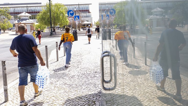 L&rsquo;Europe du Sud étouffait à mesure que les températures montent en flèche