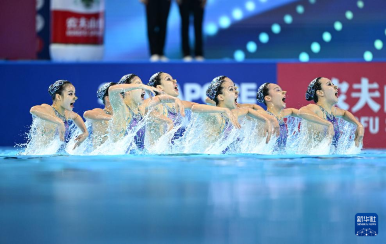 La Chine gagne l&rsquo;or de routine d&rsquo;équipe aux championnats du monde aquatique