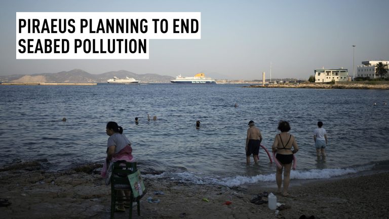 La stratégie de pollution de Pirée vise à nettoyer les fonds marins