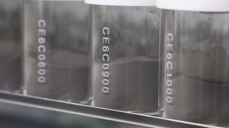 Les échantillons chang&rsquo;e-6 de la Chine débloquent des informations profondes sur le côté éloigné de la Lune