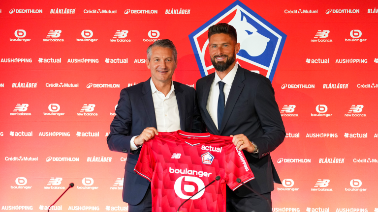 Olivier Giroud signe un an avec la Ligue française 1 Club Lille