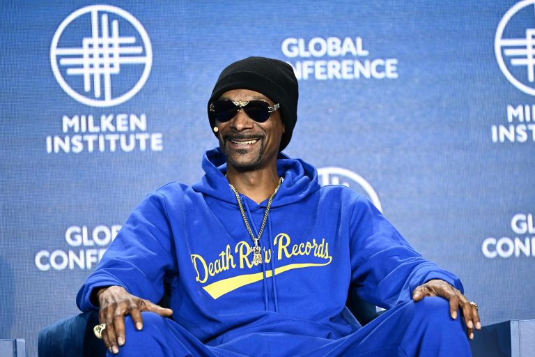 Snoop Dogg rejoint le groupe de propriété du club de football gallois Swansea