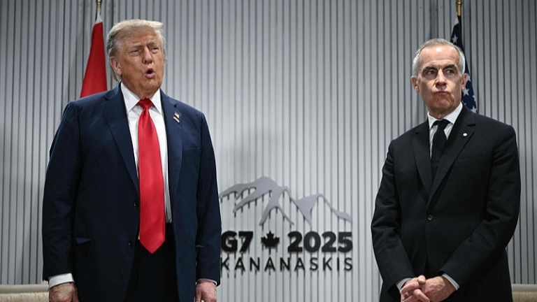 Trump nous dit d&rsquo;imposer 35% de tarifs au Canada à partir du 1er août