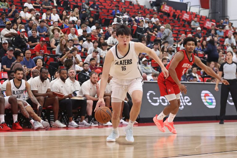 Yang Hansen pour sauter la Fiba Asia Cup, concentrez-vous sur le développement à Portland