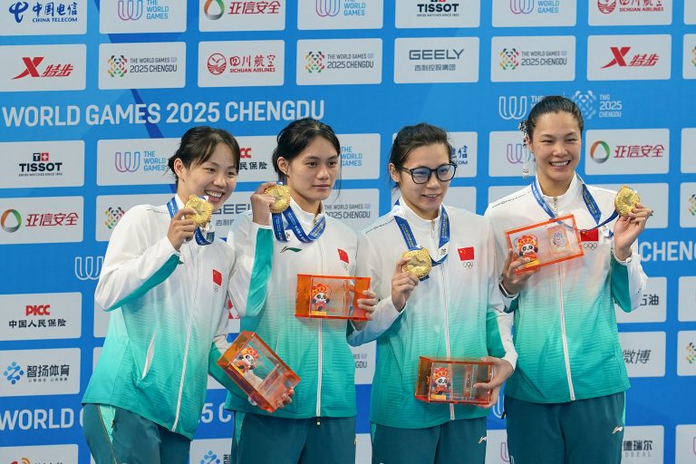 La Chine a établi un nouveau record du monde de relais de finition aux Jeux mondiaux de Chengdu