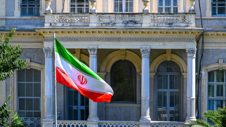 Les diplomates iraniens et européens pour reprendre les pourparlers nucléaires à Genève