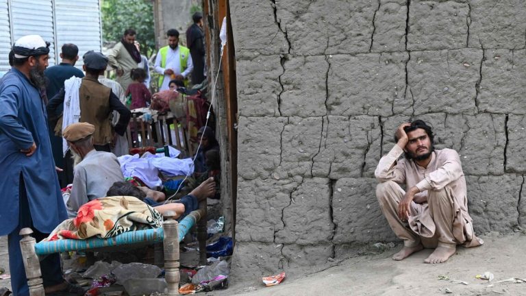 Over 1,400 dead for the earthquake in Afghanistan rise to over 1,400