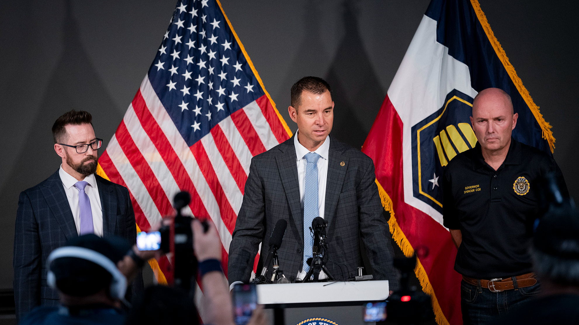 Beau Mason, commissaire du Département de la sécurité publique de l'Utah, s'exprime lors d'une conférence de presse après la fusillade de Charlie Kirk à l'Université de l'Utah Valley à Orem, Utah, 10 septembre 2025. / VCG