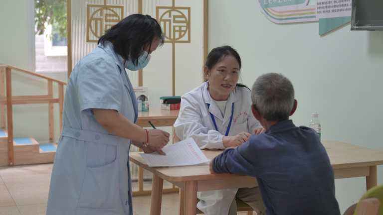 Comment la Chine améliore les services de santé de la base
