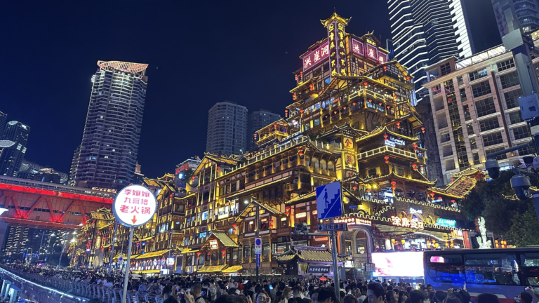 La route de la Chine : guide de l&rsquo;auto-stoppeur pour des vacances parfaites