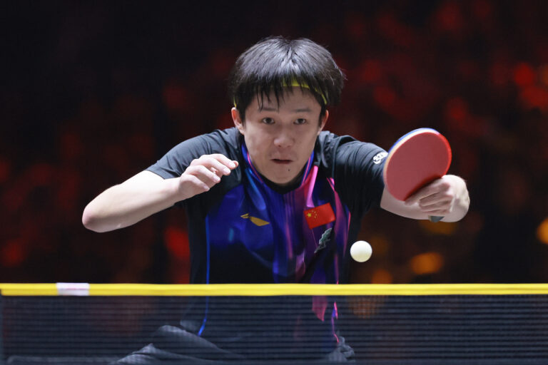 Les pagayeurs à domicile continuent de dominer WTT China Smash à Pékin