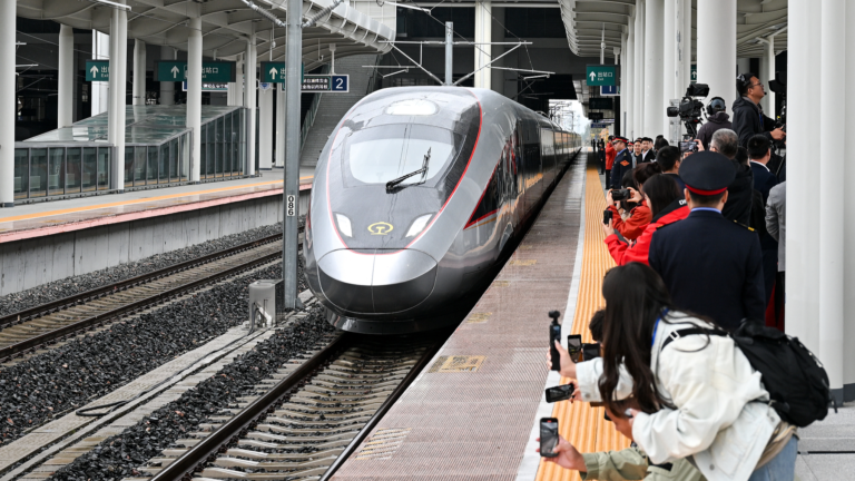 Les transports deviennent un pionnier de la modernisation de la Chine