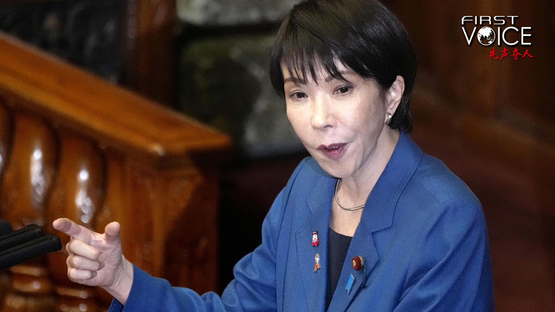 Le Premier ministre japonais Sanae Takaichi répond à une question lors d'une séance plénière de la Chambre des conseillers à Tokyo, le 6 novembre 2025. / CFP