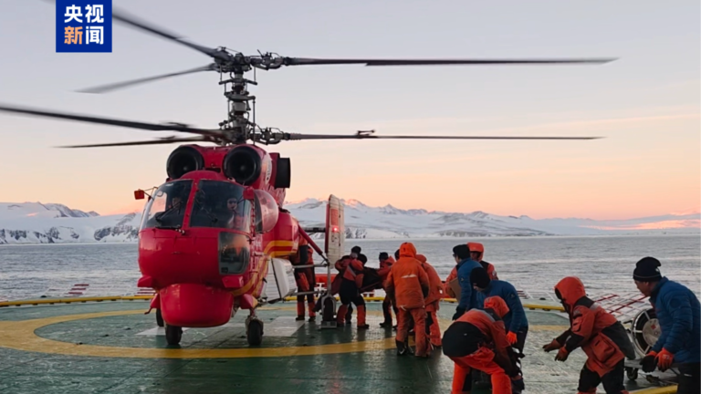 Le chinois Xuelong termine sa mission océanique dans le cadre de sa 42e expédition en Antarctique