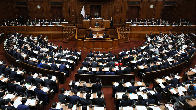 Le Premier ministre japonais Sanae Takaichi prononce un discours politique lors d'une session de la Diète spéciale de la Chambre des représentants au bâtiment de la Diète à Tokyo, le 20 février 2026. /CFP