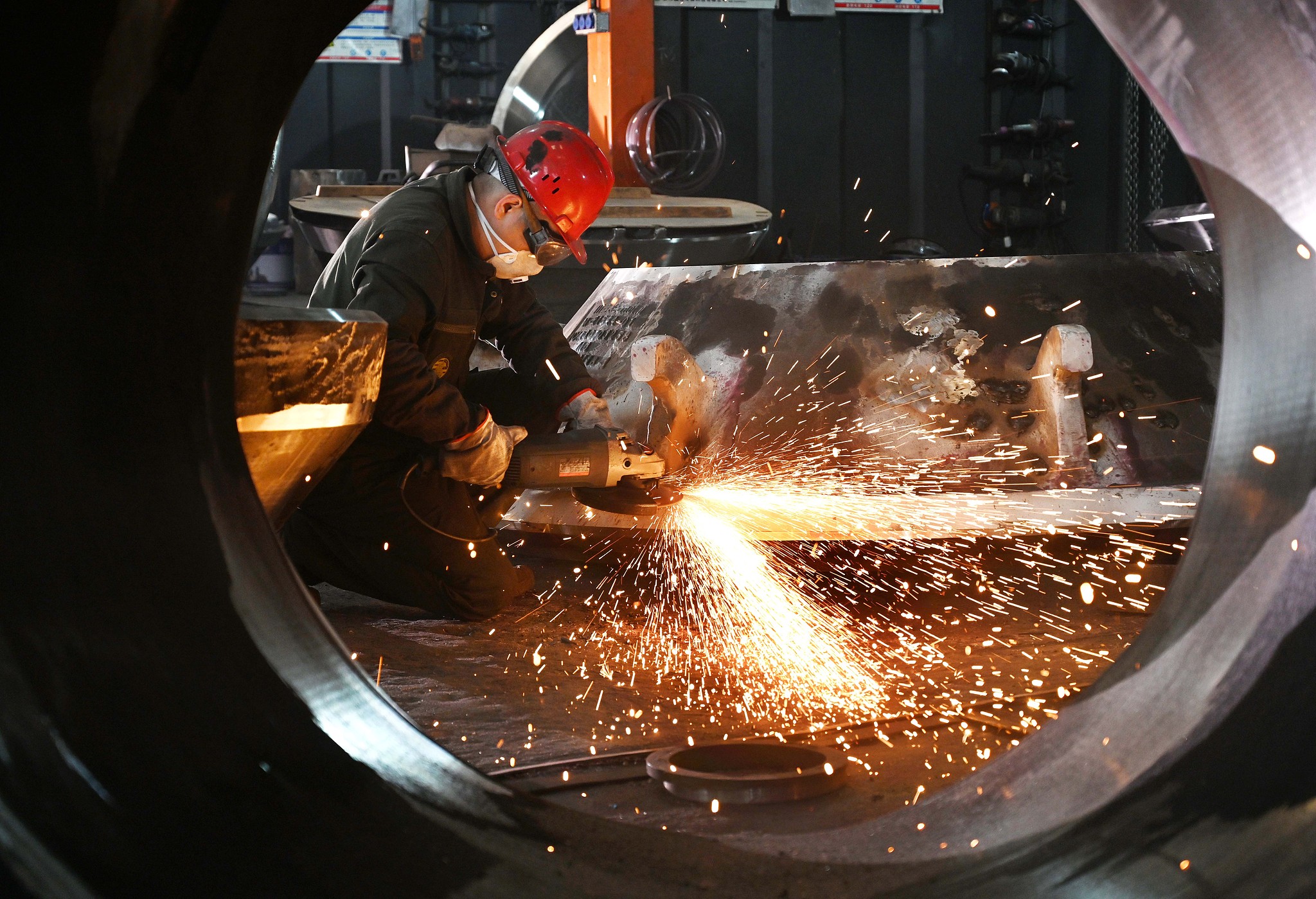 Des entreprises travaillent pour honorer les commandes au premier trimestre à Wuyi, dans la province du Zhejiang, en Chine, le 16 mars 2026. /VCG