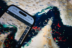 Comment la guerre américano-israélienne contre l’Iran paralyse l’approvisionnement mondial en pétrole et en nourriture