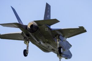 Coup du « fantôme du ciel » : ce que révèlent les premiers dégâts de combat du F-35