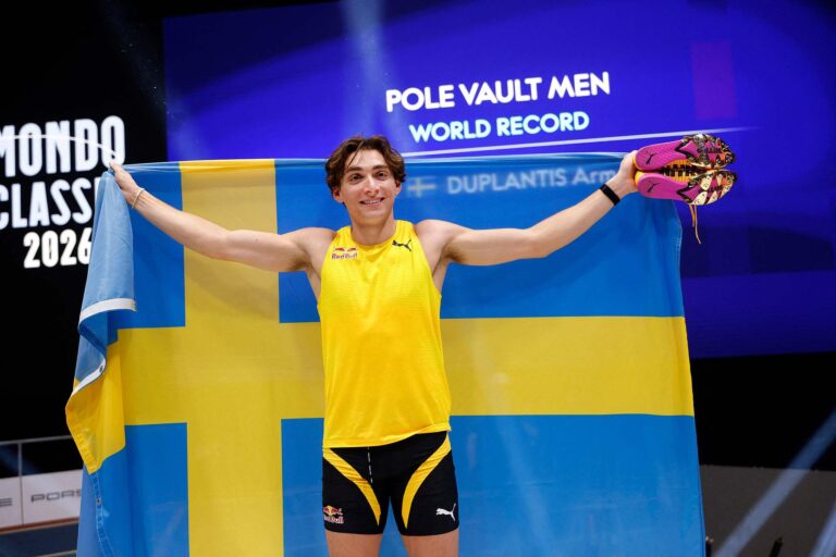 Duplantis franchit 6,31 m et bat le record du monde du saut à la perche pour la 15e fois