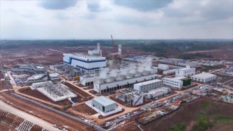 Une vue aérienne de la centrale électrique de Huadian Corporation, municipalité de Chongqing, sud-ouest de la Chine, le 21 mars 2026. /CMG