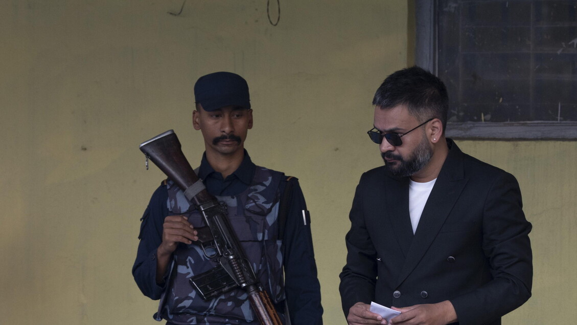 The former rapper Balen surpasses the former Nepalese prime minister in the same polling station