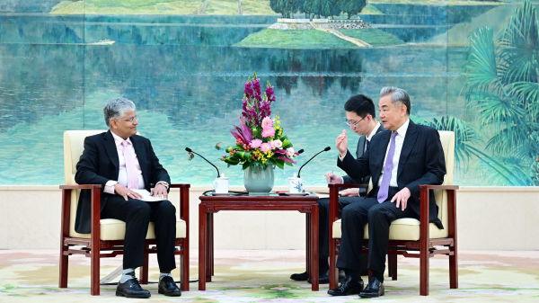 Wang Yi affirme que la Chine élargira sa coopération gagnant-gagnant avec l&rsquo;Inde