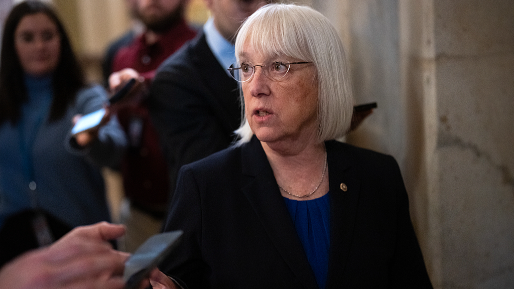 La sénatrice Patty Murray s'entretient avec des journalistes au Capitole des États-Unis, à Washington, le 3 mars 2026. /VCG