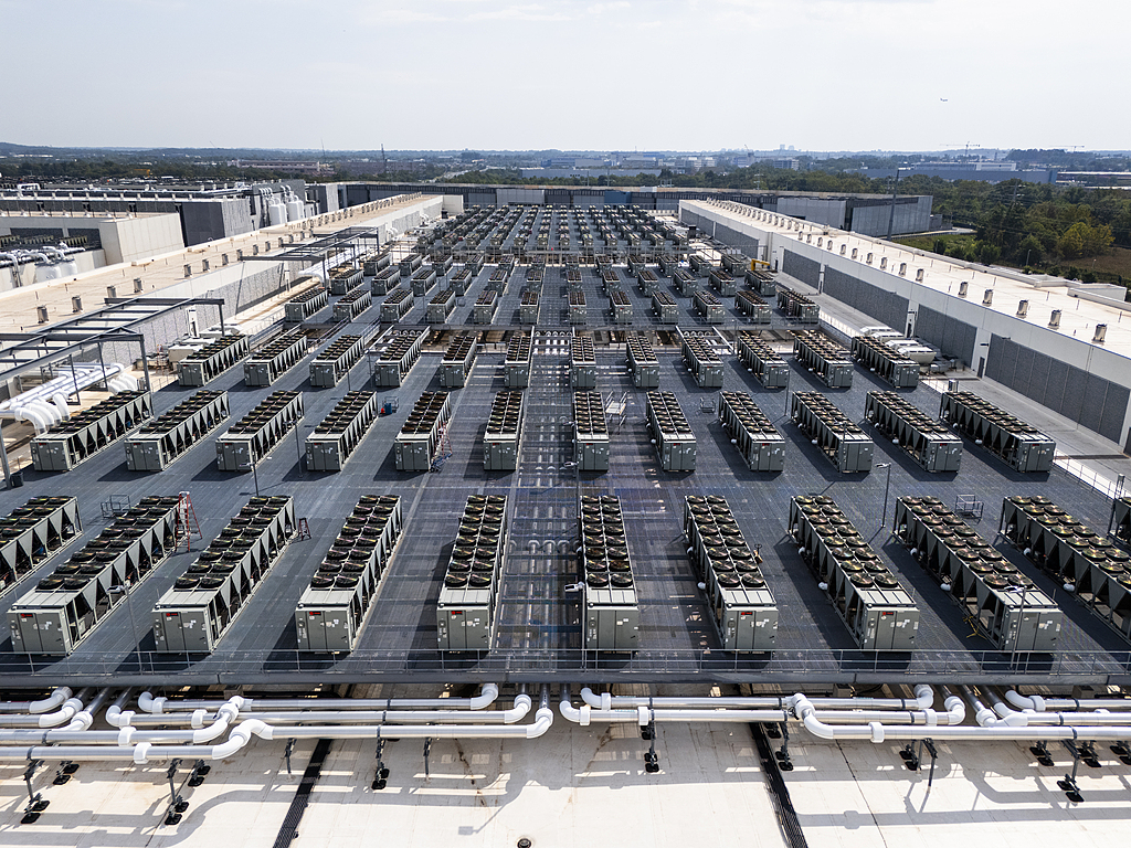 Vue d'un centre de données CloudHQ en Virginie, hébergeant plus de 650 centres de données, le 23 septembre 2025. /VCG