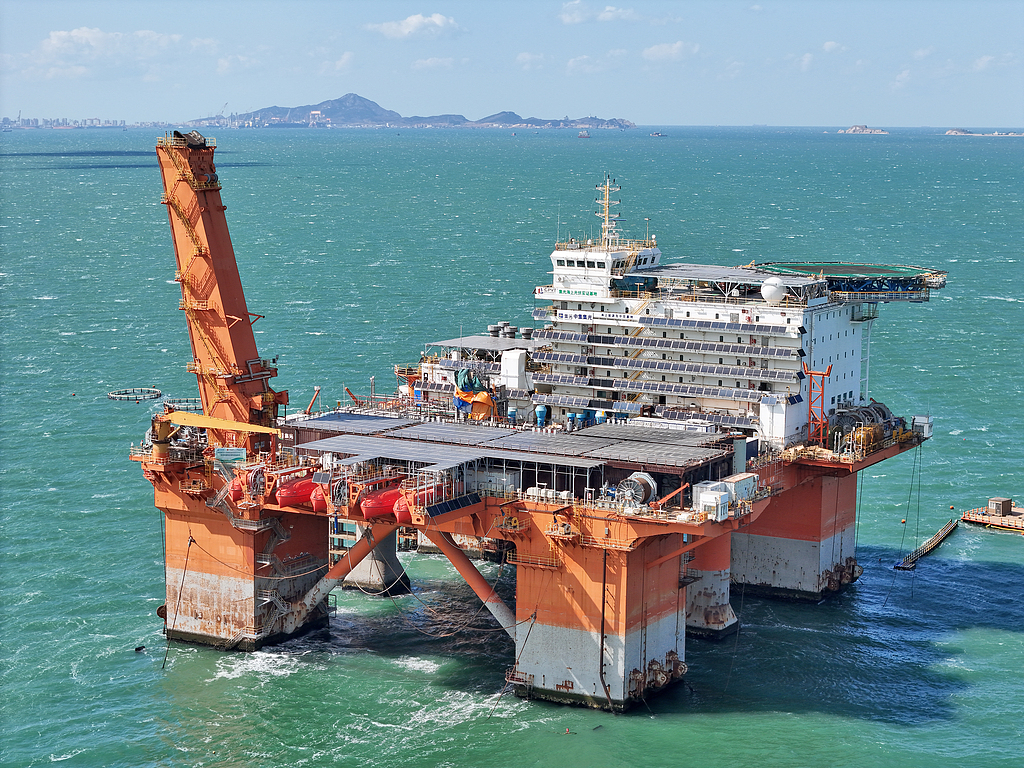 Premier projet marin intégré d'hydrogène-ammoniac-méthanol de Chine, Yantai, province du Shandong (est de la Chine), le 29 mars 2025. /VCG