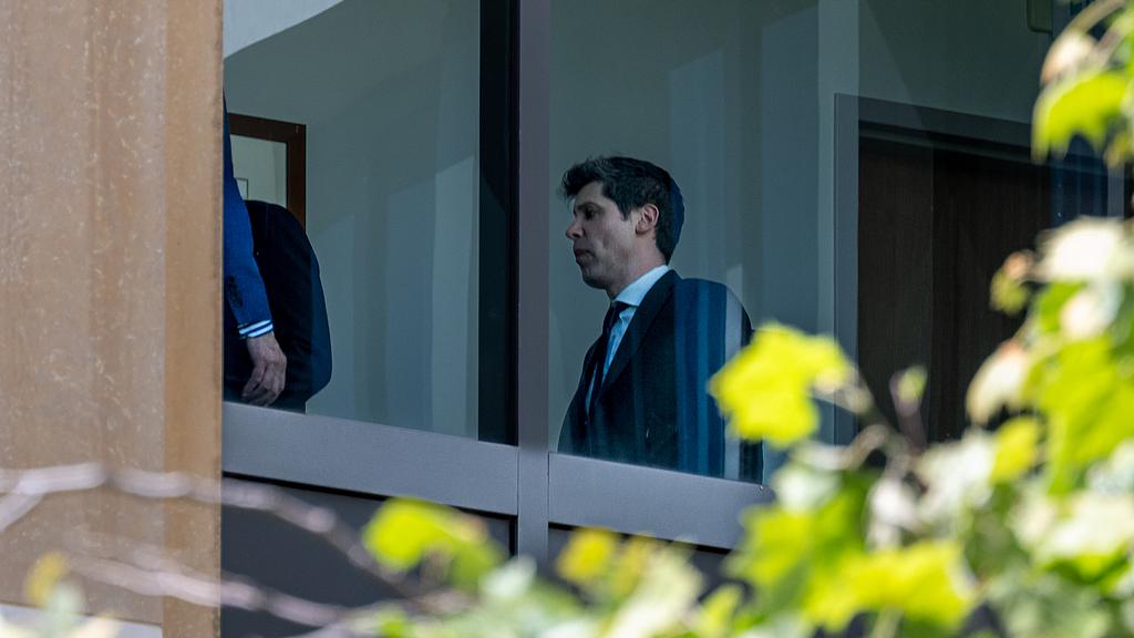 Sam Altman devant un tribunal fédéral à Oakland, Californie, États-Unis, le 28 avril 2026. /VCG