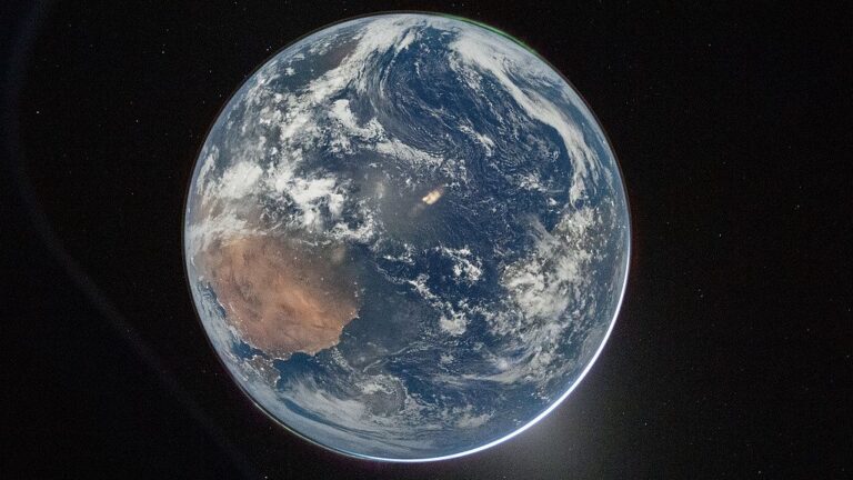 Bonjour tout le monde : les astronautes d&rsquo;Artemis II capturent des vues « incroyables » de la Terre