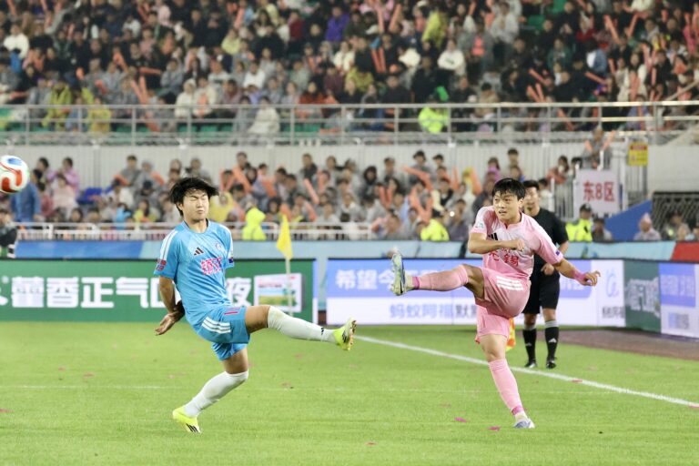 Changzhou ouvre la Jiangsu Football City League avec une victoire 3-0 contre Nantong