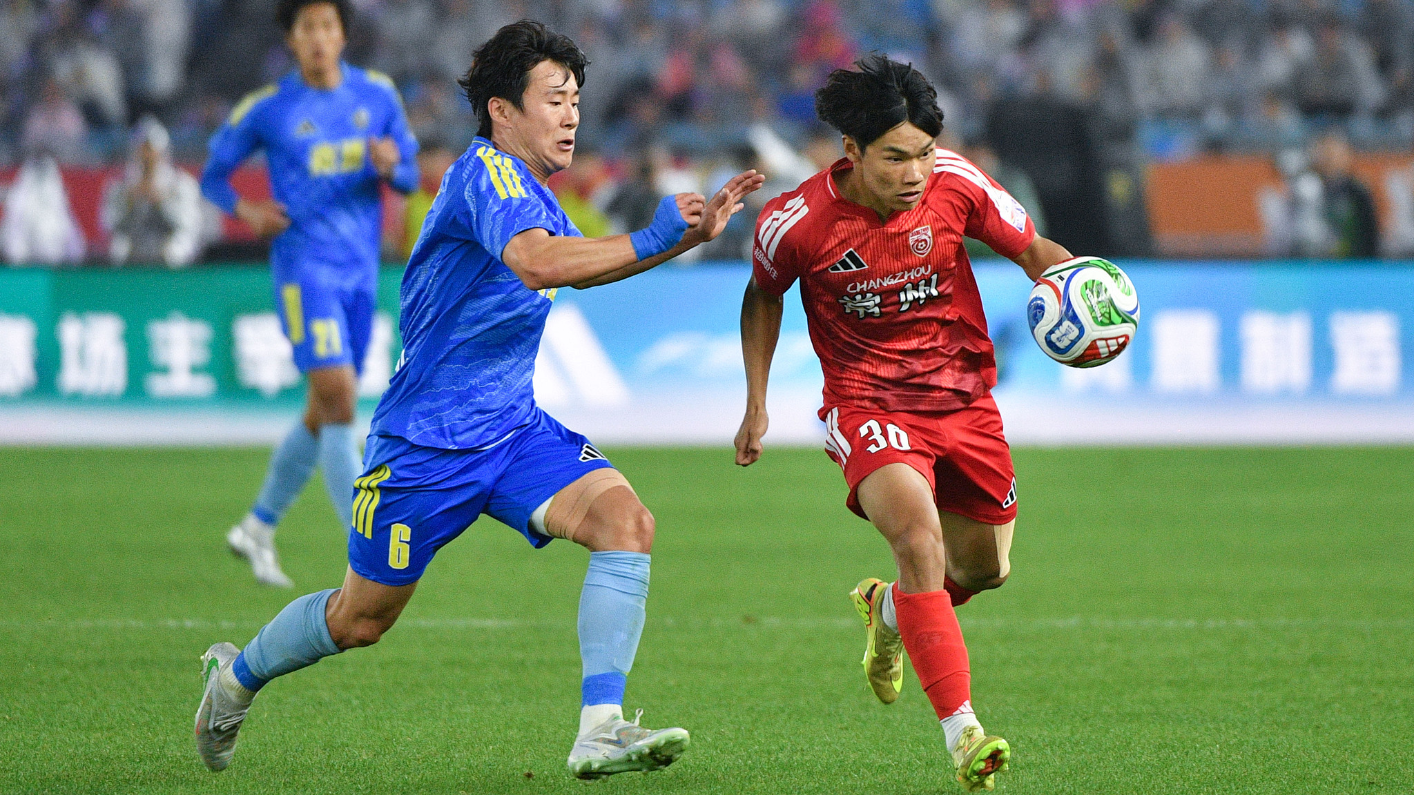 Premier tour de la Jiangsu Football City League 2026, Changzhou vs Nantong à Changzhou, province du Jiangsu, le 11 avril 2026. /VCG
