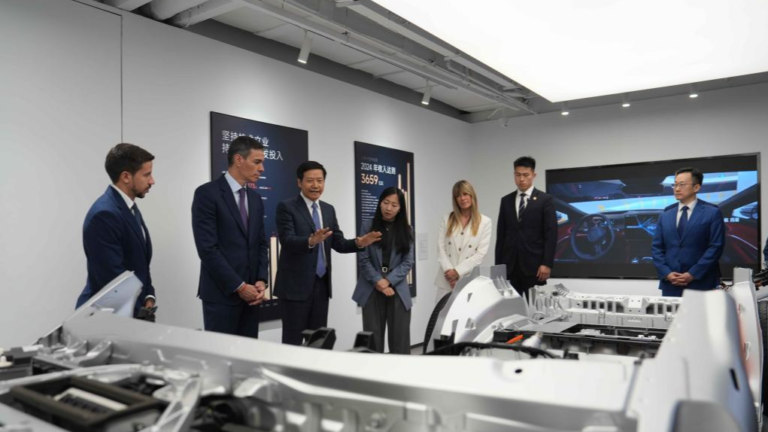 La Chine et l&rsquo;Espagne approfondissent leur coopération en mettant l&rsquo;accent sur la stabilité et la croissance