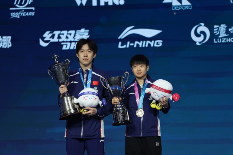 Les Chinois Sun et Wang remportent les titres féminin et masculin à la Coupe du monde ITTF à Macao