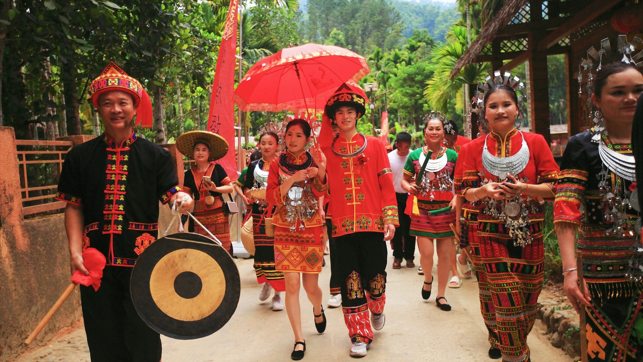 Les Jeux asiatiques de plage de Sanya 2026 offrent une fenêtre sur la culture Li à Hainan