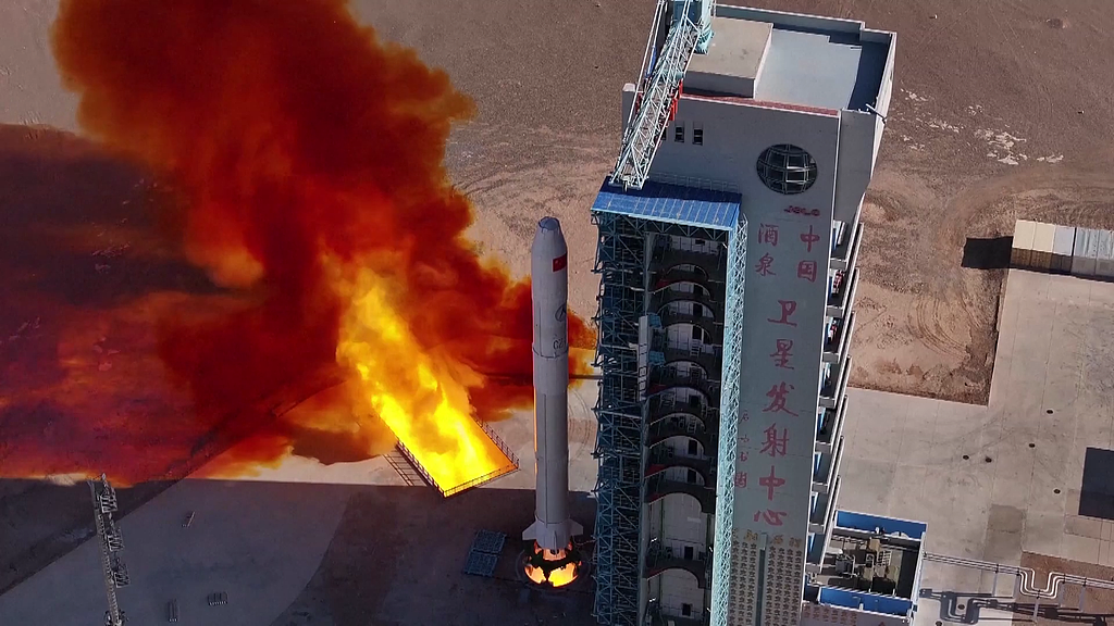 La Chine lance le satellite de télédétection AlSat-3B depuis le centre de lancement de satellites de Jiuquan, dans le nord-ouest de la Chine, le 31 janvier 2026. /VCG