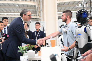 La Chine et la Serbie renforcent leurs liens entre les jeunes grâce à l&rsquo;échange d&rsquo;innovations