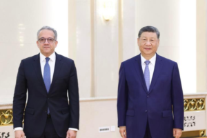 Le président chinois Xi Jinping rencontre le chef de l&rsquo;UNESCO à Pékin