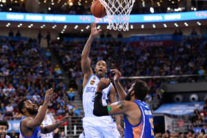 Les basketteurs américains apportent d’importantes contributions à l’ABC