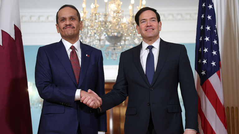 Le secrétaire d'État américain Marco Rubio rencontre le Premier ministre qatari et ministre des Affaires étrangères, Cheikh Mohammed bin Abdulrahman Al-Thani, au Département d'État américain, à Washington, DC, le 17 décembre 2025. /VCG