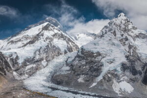 ‘The Man from Everest’ on the summit for the 32nd time, new world record