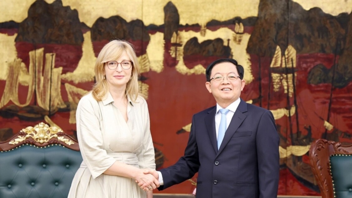 Zaharieva visits Hanoi, Vietnam and EU closer on green research and technology