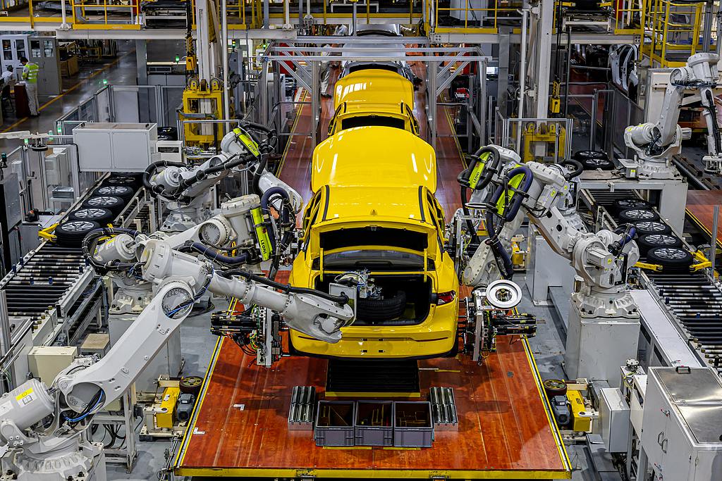 Une ligne de production de GAC Aion New Energy Automobile à Guangzhou, province du Guangdong. /VCG