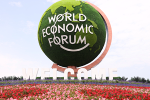 L’IA au centre : points à retenir du Summer Davos 2026